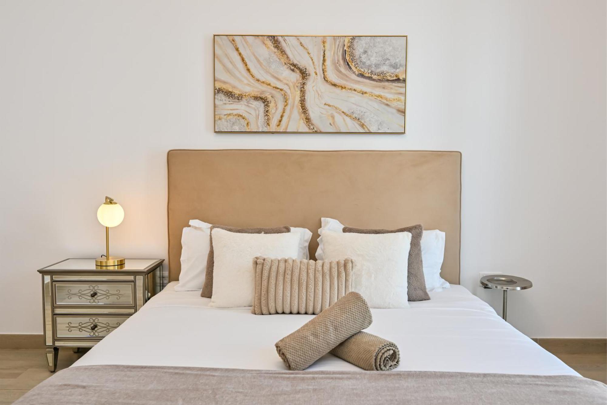 Апартаменти Yas Canal 3 Luxury Close To F1 And Ferrari World *