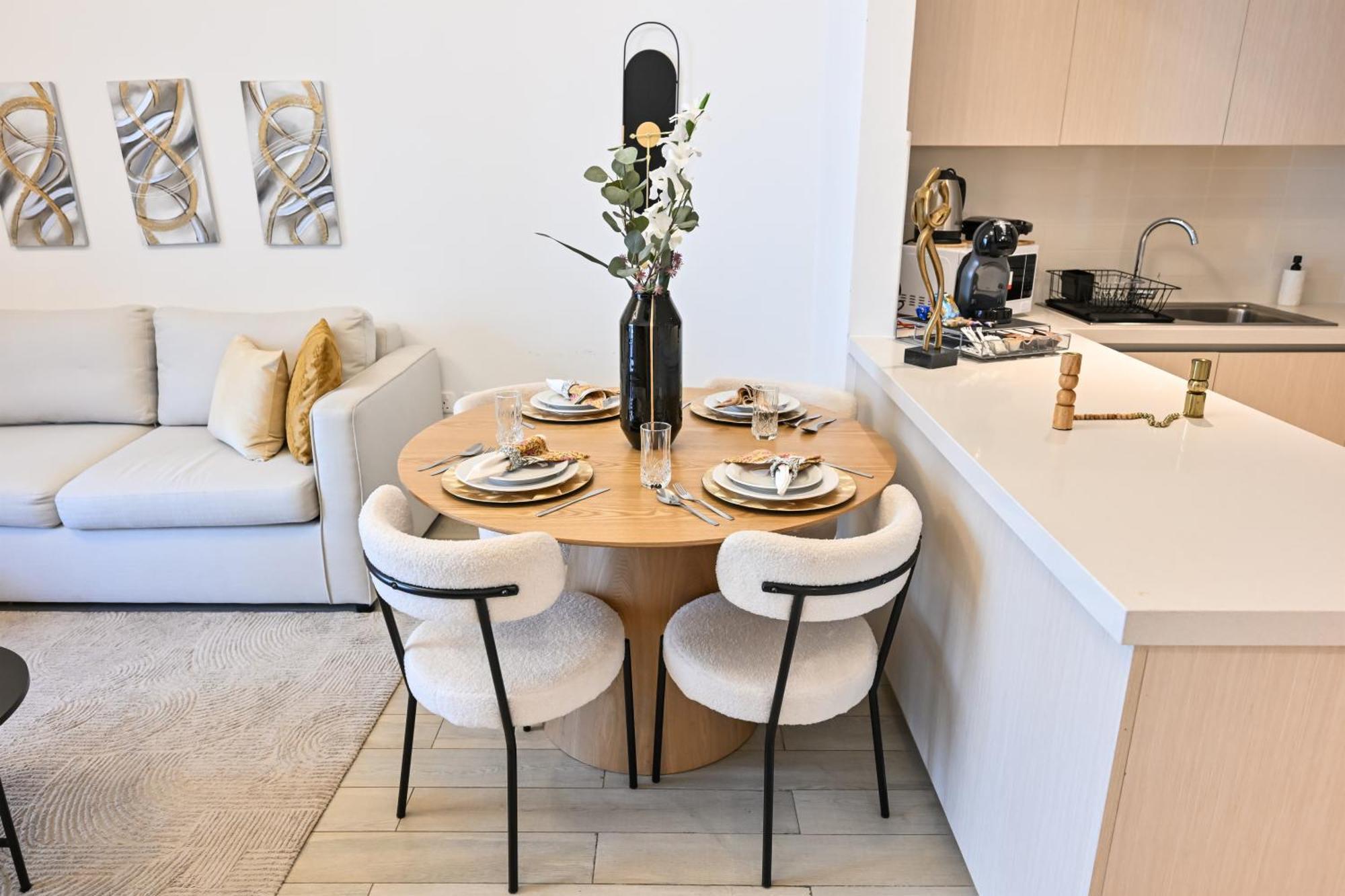 Yas Canal 3 Luxury Close To F1 And Ferrari World Апартаменти *