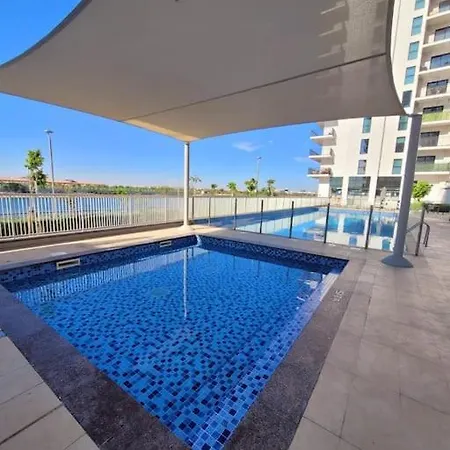 Yas Island Canal 3 - Chic 2Br Near Formula And Amusement Parks Abu Dhabi Exterior photo