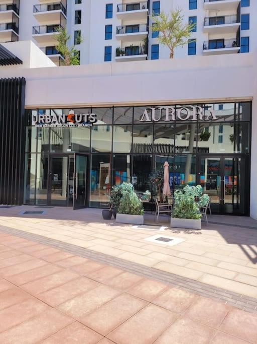Yas Island Canal 3 - Chic 2br Near Formula And Amusement Parks شقة أبو ظبي